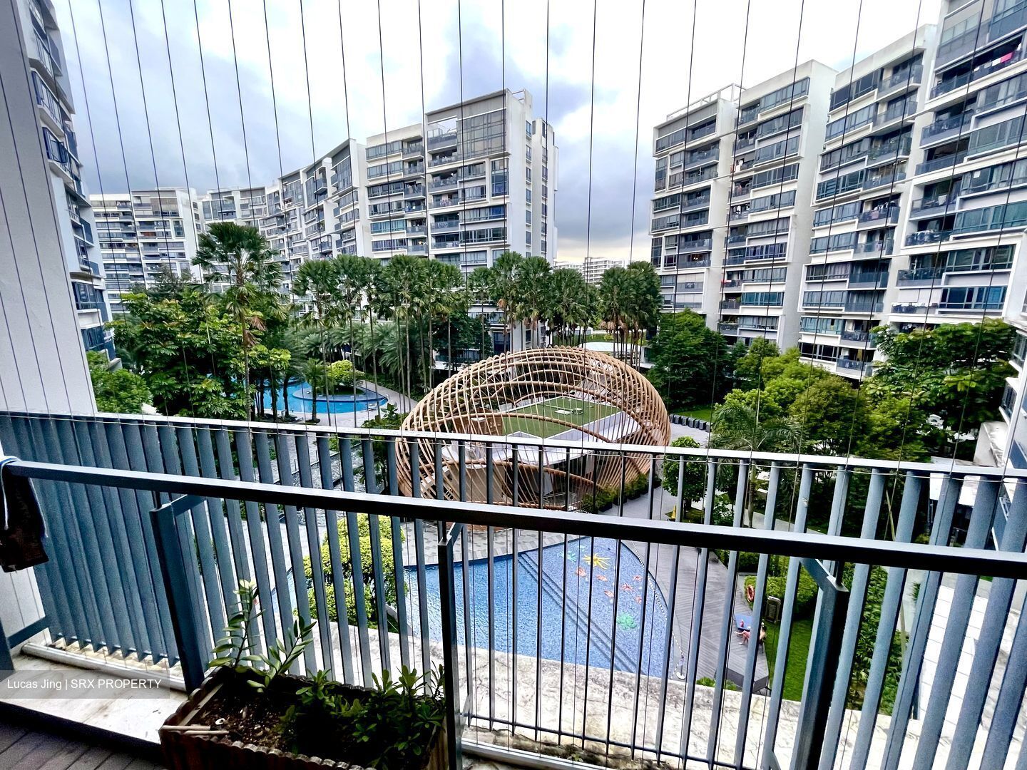 The Palette (D18), Condominium #432175181